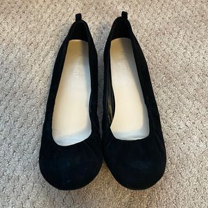 Nine West flats size 9